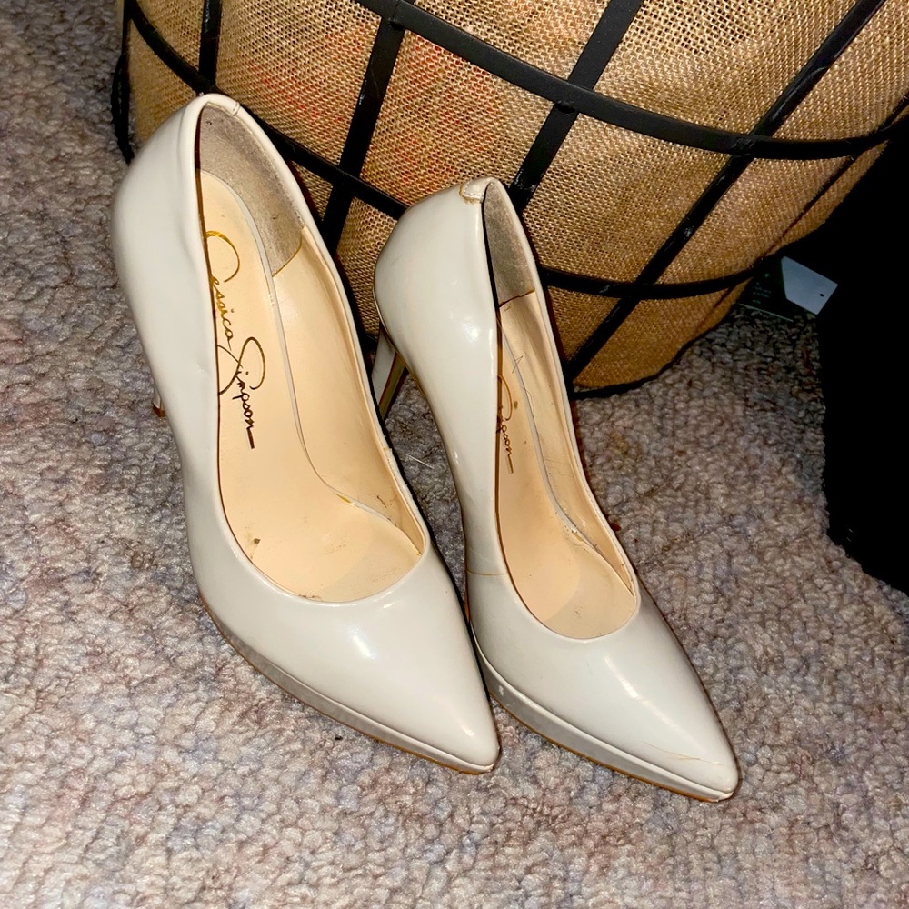 Jessica Simpson Pump